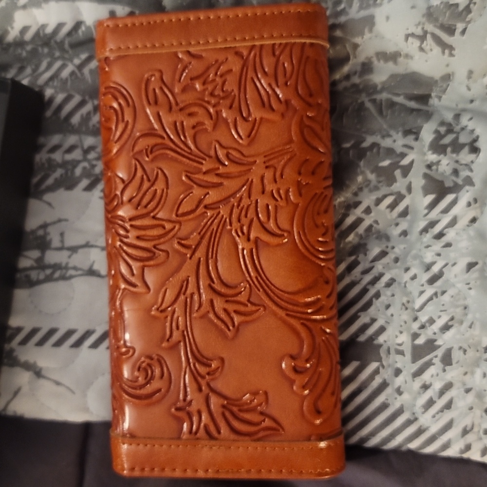Wallet - Picture 3 of 7